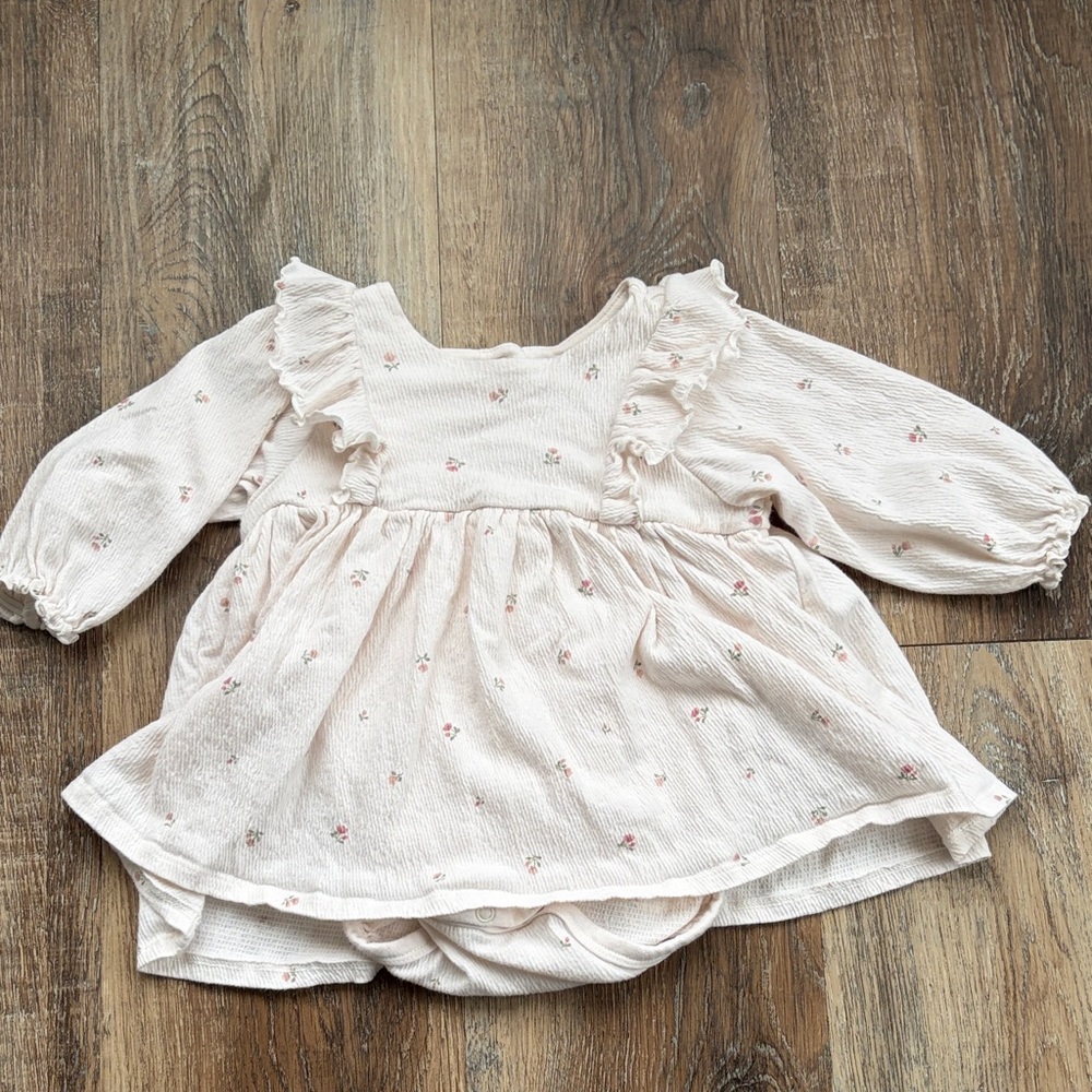 H&M Cream Floral baby girl Dress with Ruffles